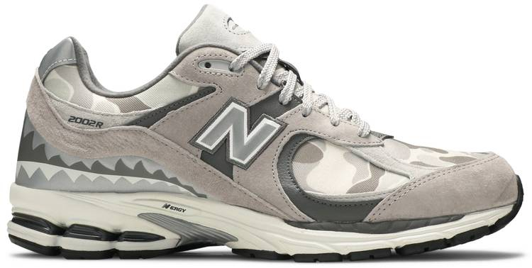 Best Replica BAPE x 2002R  Apes Together Strong-Grey Camo M2002RBG - Colareps