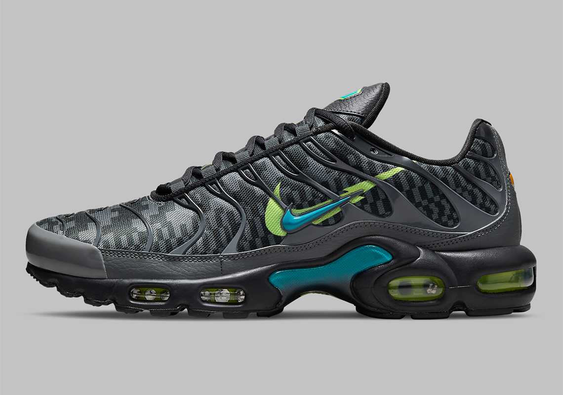 Best Replica Air Max Plus  Champions League  DJ6896-070 - Colareps