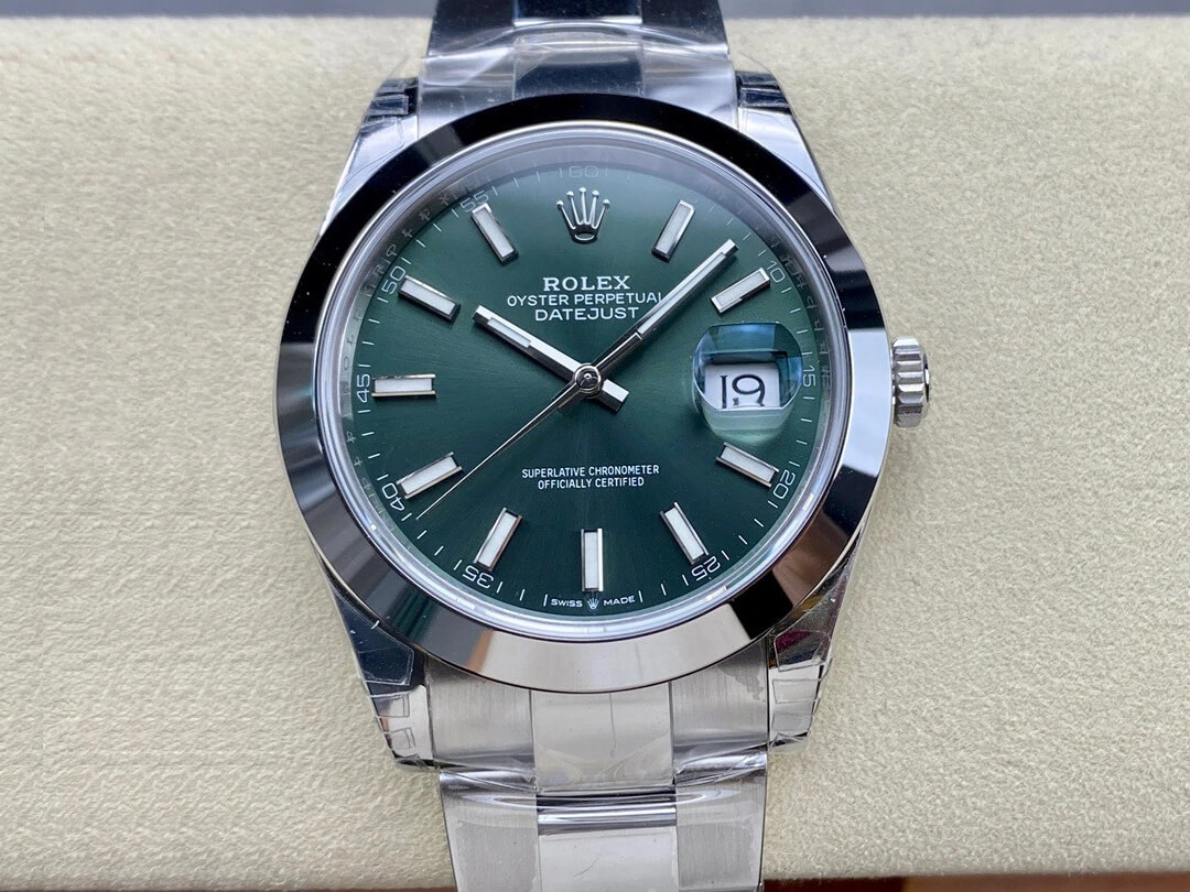 Best Replica Replica Rolex Datejust M126300-0019 41MM 1:1 Best Edition VS Factory Green Dial - Colareps