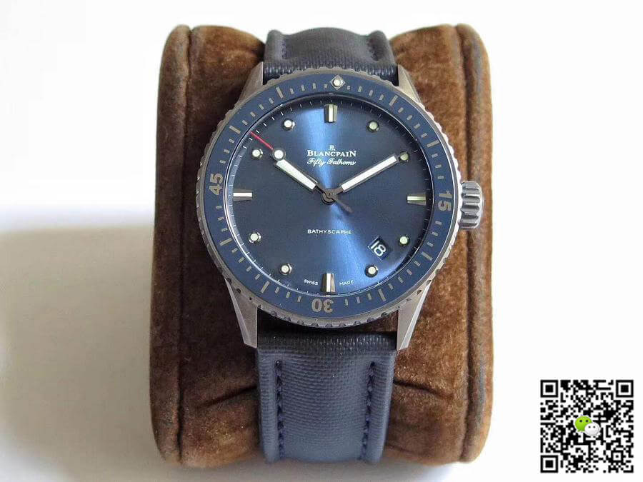 Best Replica Replica Blancpain Fifty Fathoms Bathyscaphe 5000-0240-O52A ZF Factory Men Watches 1:1 Best Edition Swiss ETA1315 Blue Sunburst Dial - Colareps
