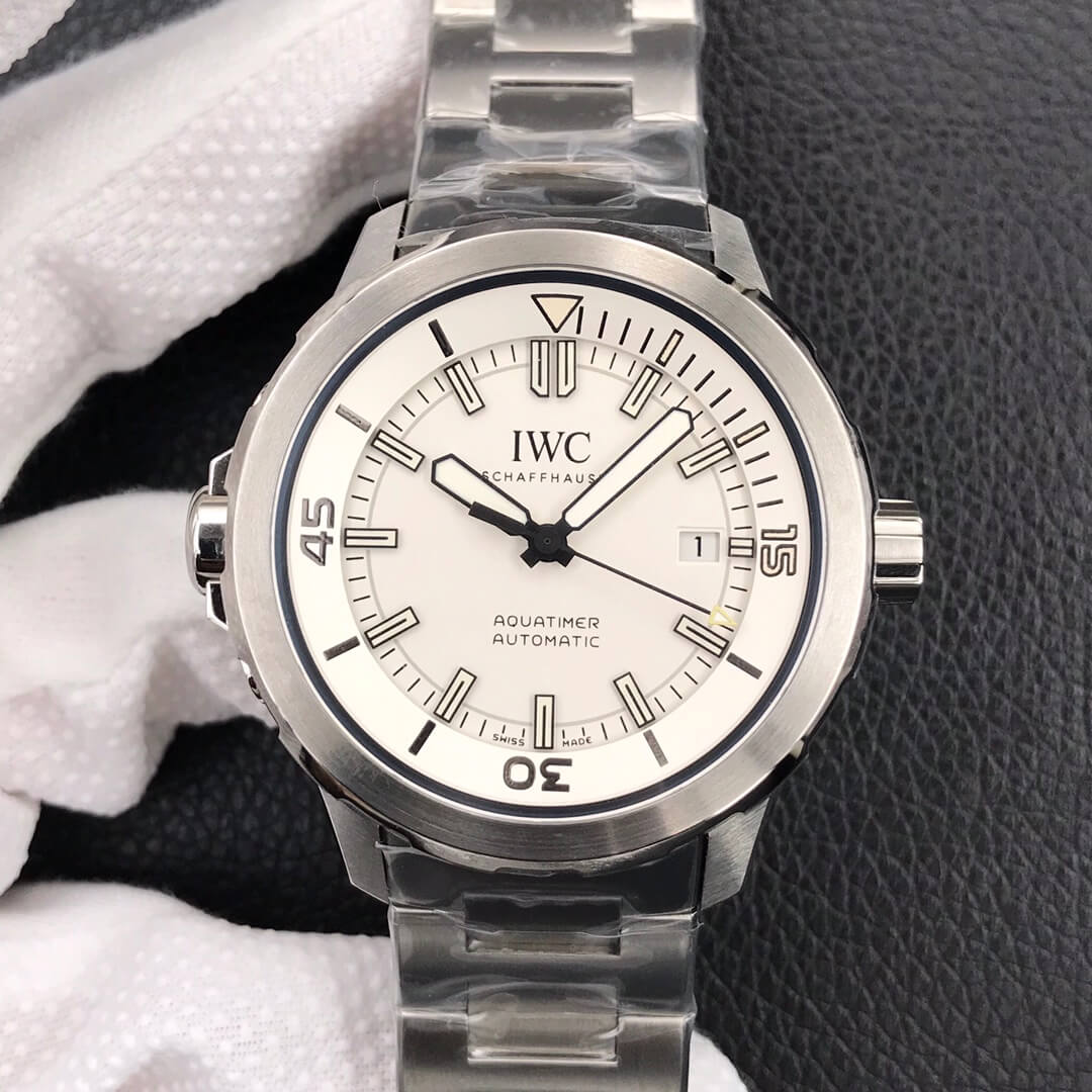 Best Replica Replica IWC Aquatimer IW329004 1:1 Best Edition V6 Factory Silver White Dial - Colareps