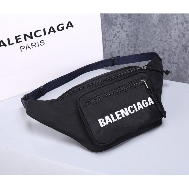 Best Replica New Collection Bags 19PLF0018 - Colareps