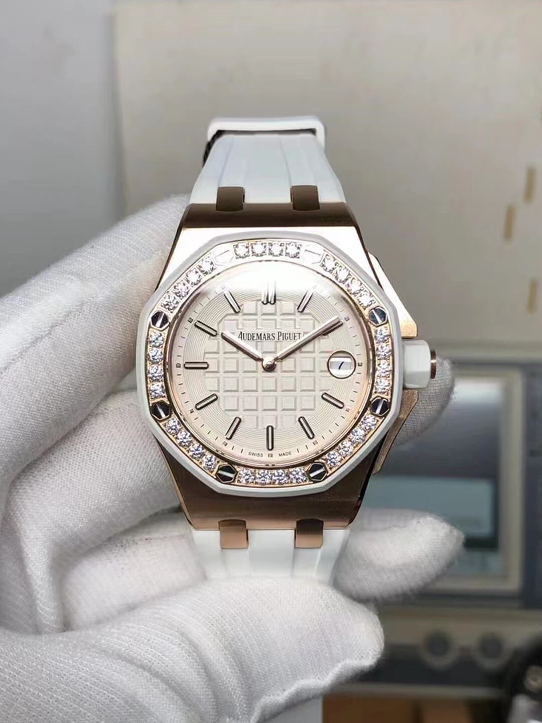 Best Replica Replica Audemars Piguet Royal Oak Offshore 67540OK.ZZ.A010CA.01 1:1 Best Edition 18k Rose Gold - Colareps