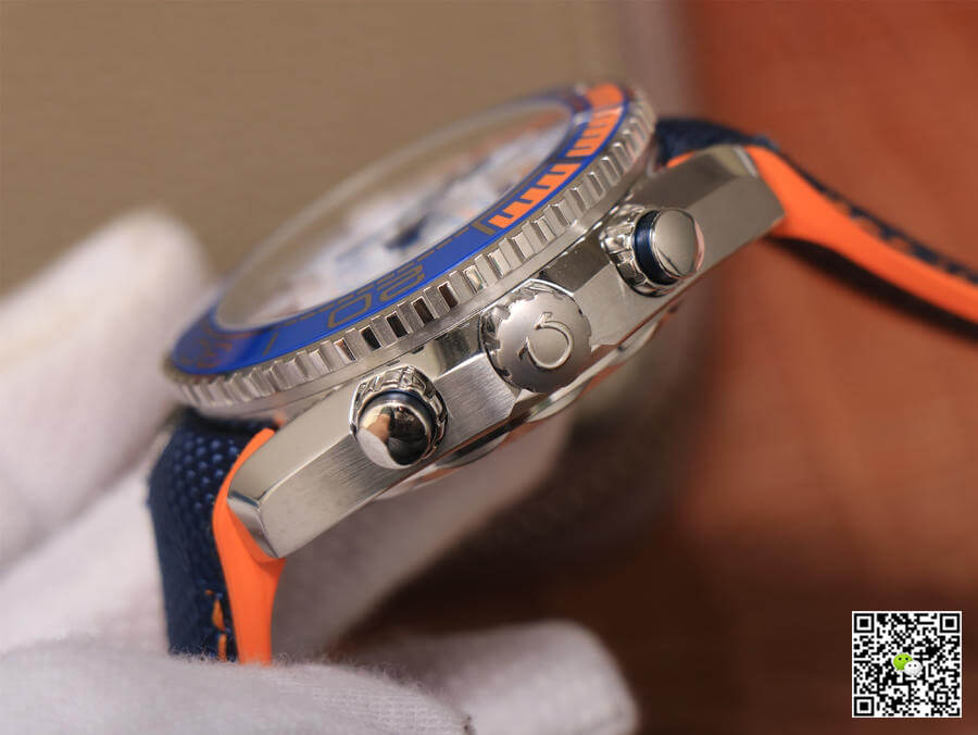 Best Replica Replica Omega Seamaster Ocean Universe 600M 215.32.46.51.04.001 1:1 Best Edition OM Factory White Dial - Colareps