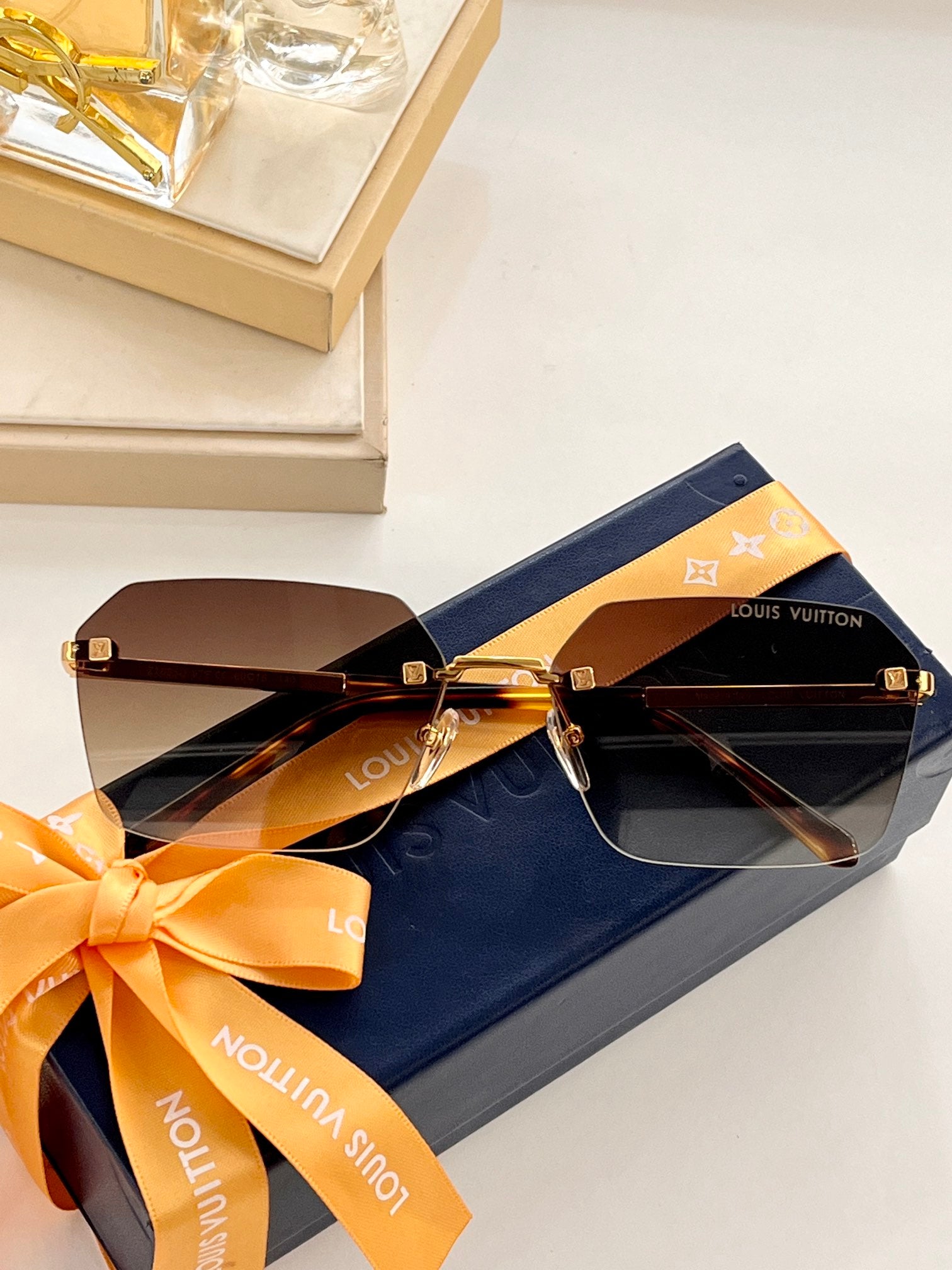 Best Replica LV Sunglasses Dupe - Colareps