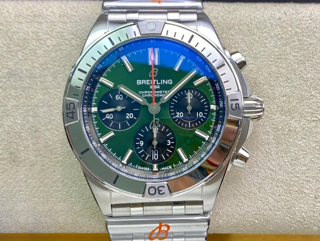 Best Replica Replica Breitling Chronomat AB01343A1L1A1 1:1 Best Edition GF Factory Green Dial - Colareps