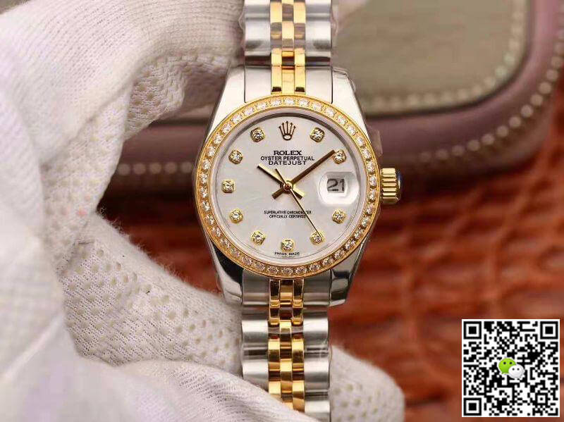 Best Replica Replica Rolex Lady Datejust 28MM 1:1 Best Edition Swiss NH05 Movement Silver Dial - Colareps