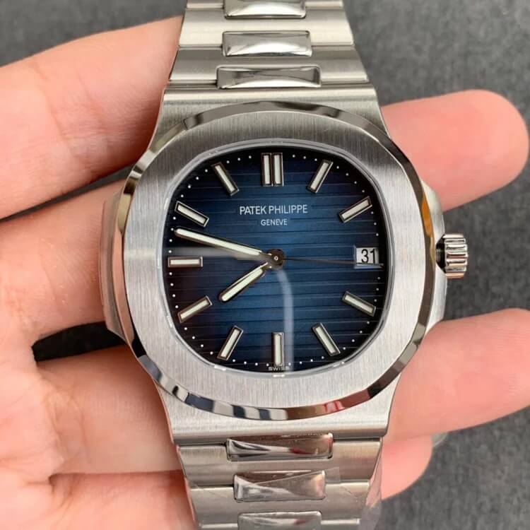 Best Replica Replica Patek Philippe Nautilus 5711/1A 010 1:1 Best Edition GR Factory Blue Dial - Colareps