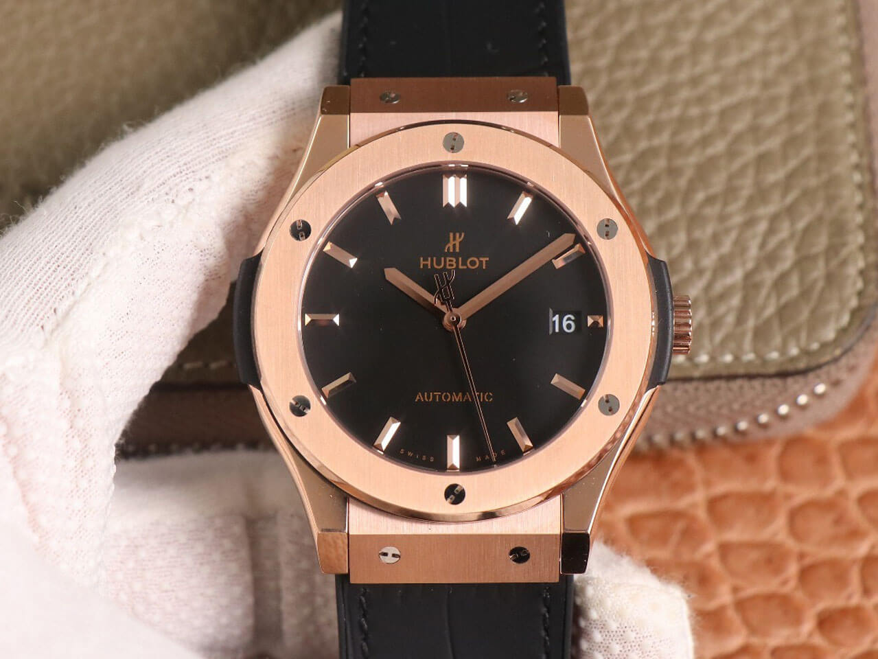 Best Replica Replica Hublot Classic Fusion 511.OX.1181.LR 1:1 Best Edition WWF Factory Rose Gold Black Dial - Colareps