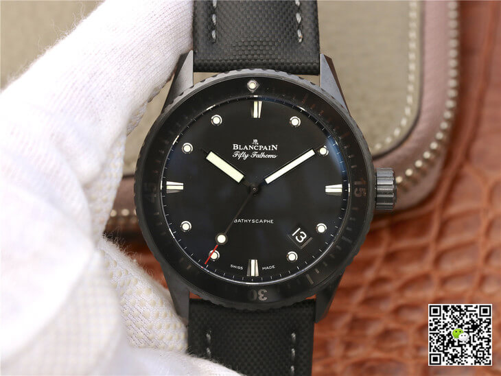 Best Replica Replica Blancpain Fifty Fathoms Bathyscaphe 5000-0130-B52-B 1:1 Best Edition GF Factory Black Dial - Colareps