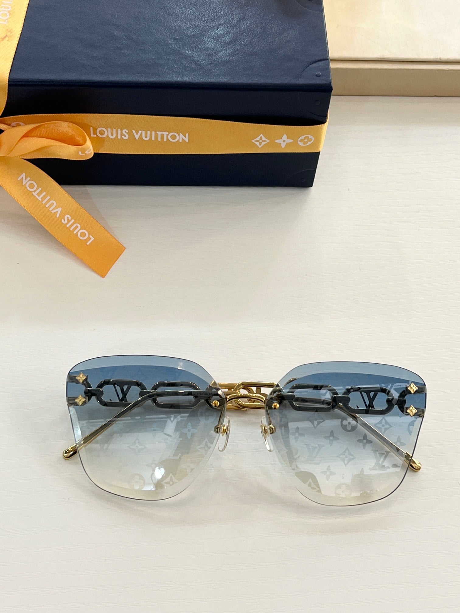 Best Replica Louis Vuitton Sunglasses - Colareps