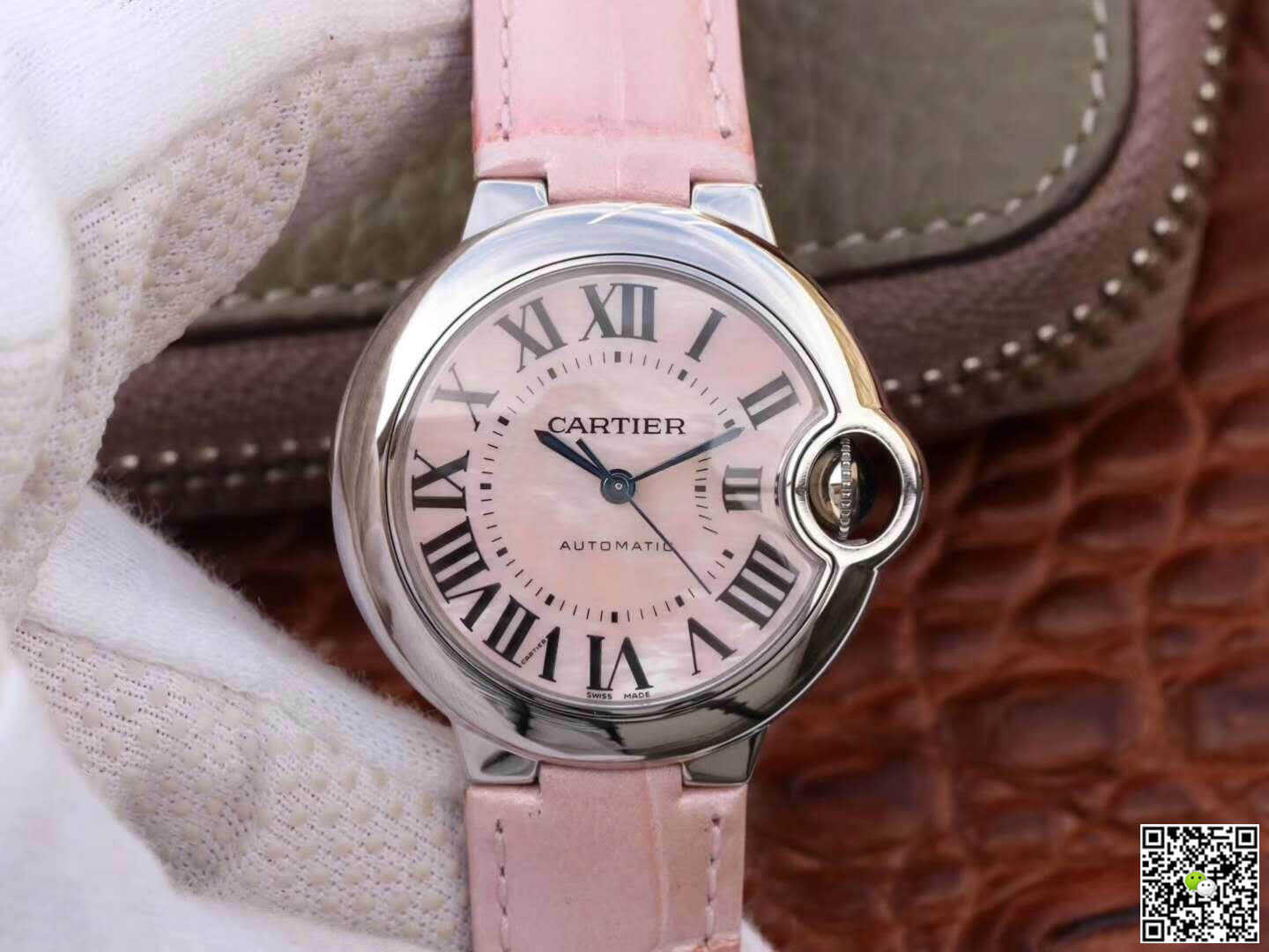 Best Replica Replica Ballon Bleu De Cartier 33 WSBB0002 V6 Factory 1:1 Best Edition Swiss ETA076 - Colareps