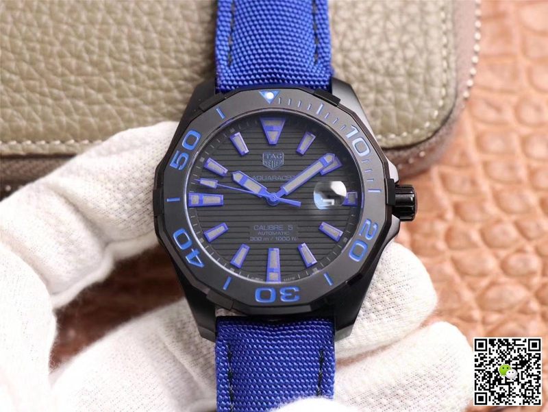 Best Replica Replica Tag Heuer Aquaracer WAY208C.RHZ4752 1:1 Best Edition V6 Factory Black Dial Swiss ETA2824-2 - Colareps