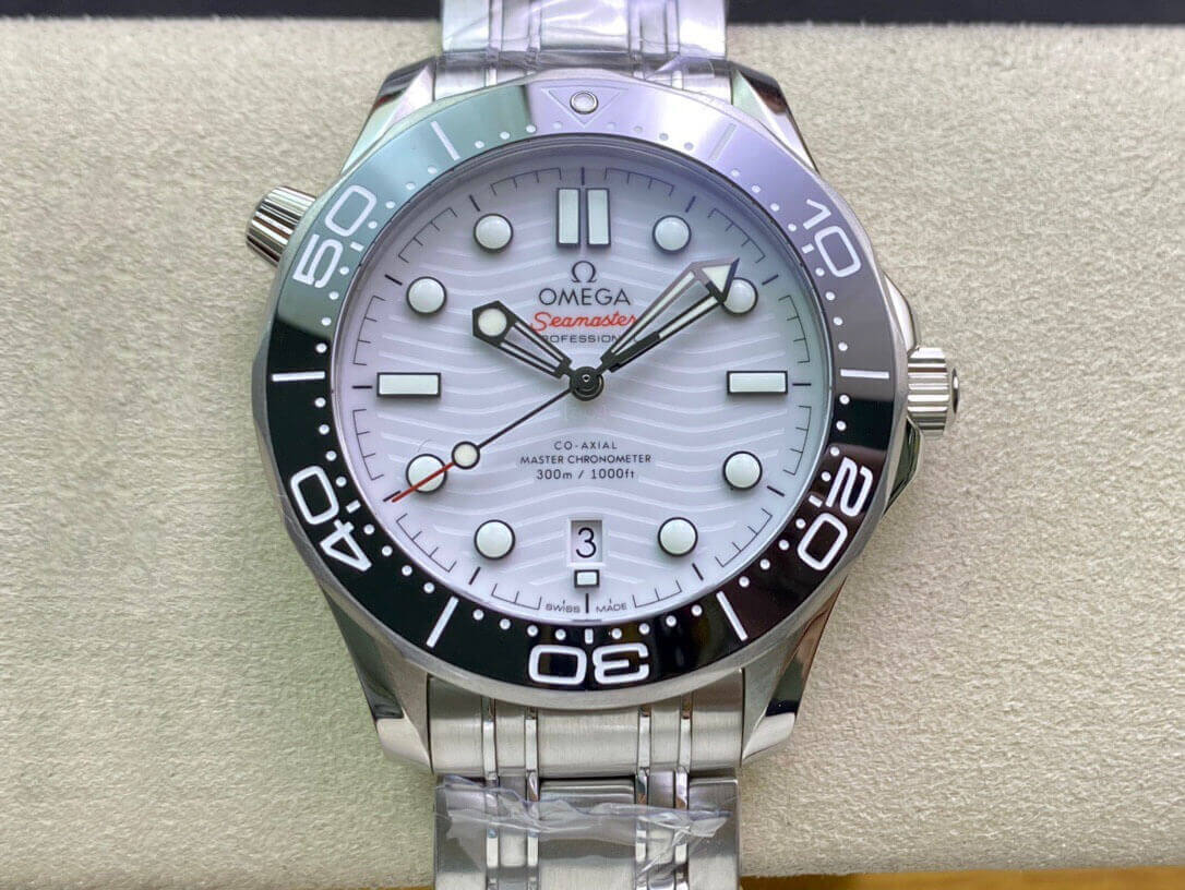 Best Replica Replica Omega Seamaster Diver 300M 210.30.42.20.04.001 1:1 Best Edition OR Factory White Dial - Colareps