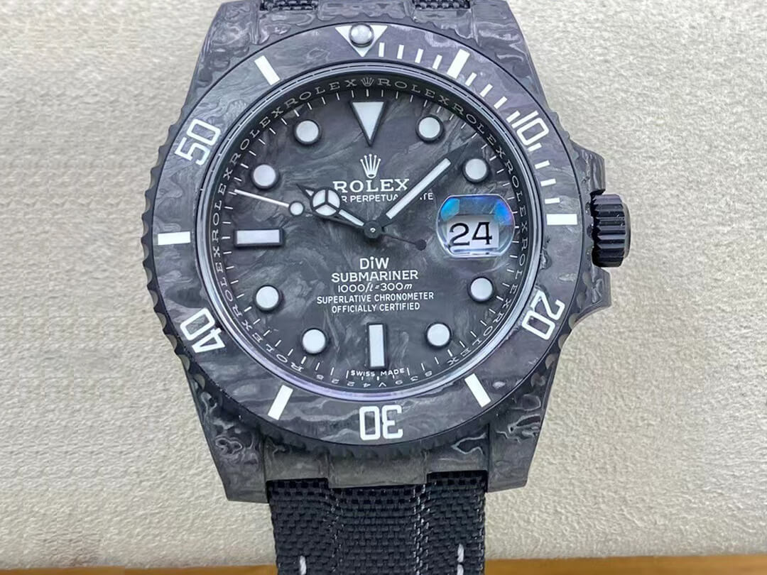 Best Replica Rolex Submariner Replica 1:1 Best Edition VS Factory DIW Carbon Fiber Dial - Colareps