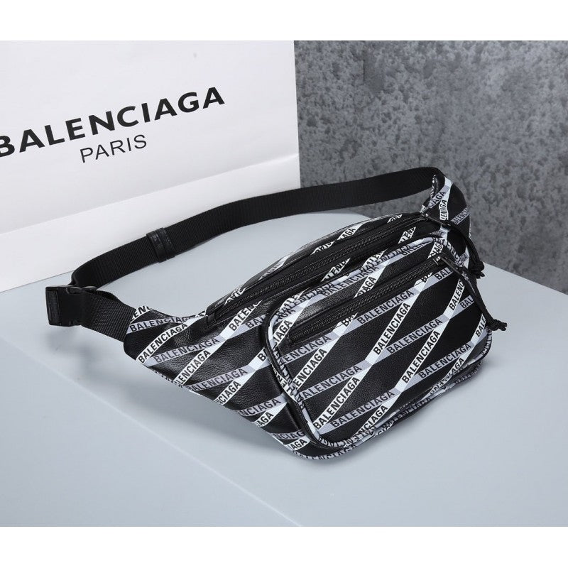Best Replica New Collection Bags 19PLF0026 - Colareps