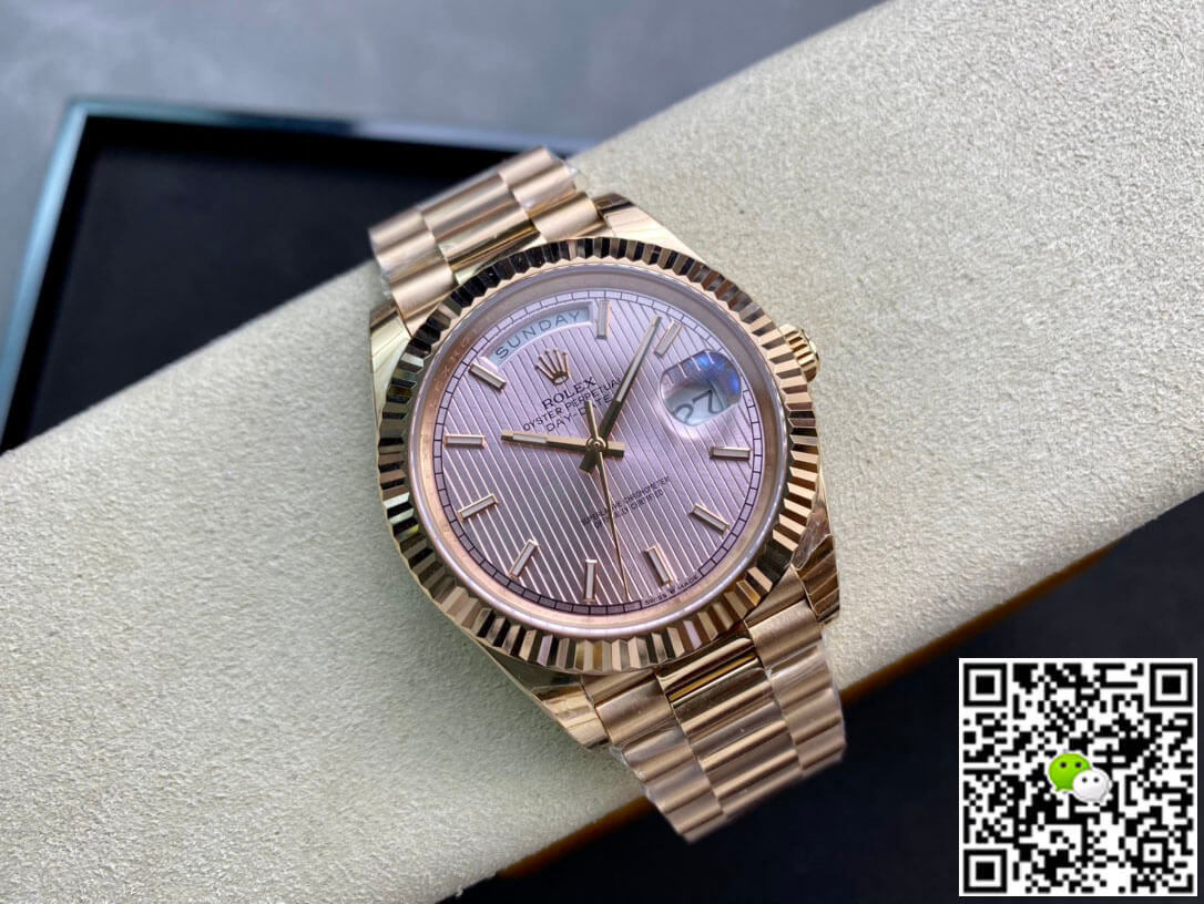 Best Replica Replica Rolex Day Date M228235-0005 1:1 Best Edition EW Factory Rose Gold - Colareps