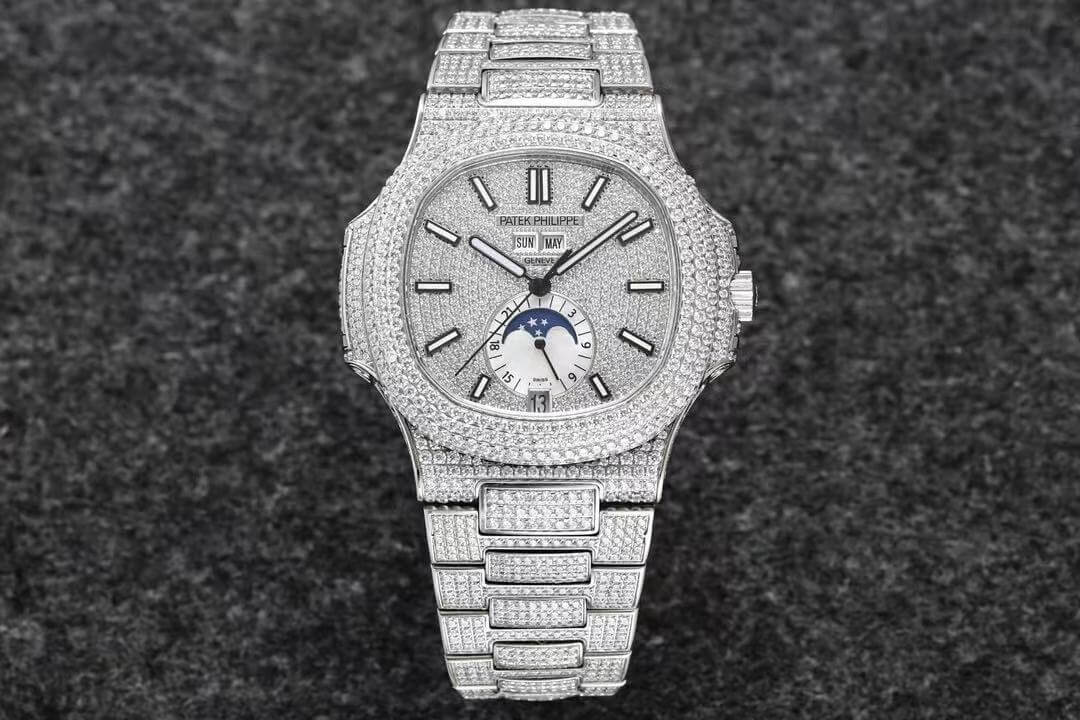 Best Replica Replica Patek Philippe Nautilus 5726/1A-014 1:1 Best Edition R8 Factory Gypsophila Diamond Dial - Colareps