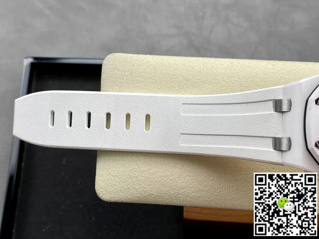 Best Replica Replica Audemars Piguet Royal Oak Offshore 15707CB.OO.A010CA.01 1:1 Best Edition APS Factory White Dial - Colareps