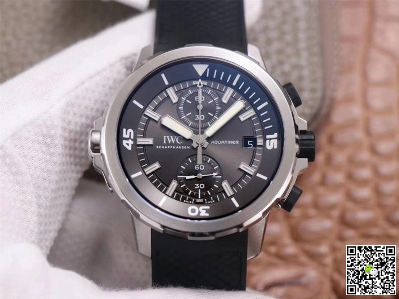 Best Replica Replica IWC Aquatimer IW379506 1:1 Best Edition V6 Factory Gray Dial Swiss ETA7750 - Colareps