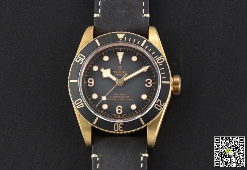 Best Replica TUDOR Replica Black Bay Bronze M79250BA-0001 1:1 Best Edition XF Factory Gray Dial Swiss MT5601 - Colareps
