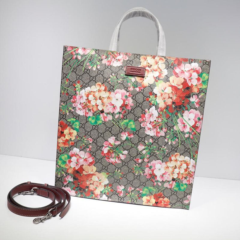 Best Replica New Collection Tote Bags 19GM0005 - Colareps