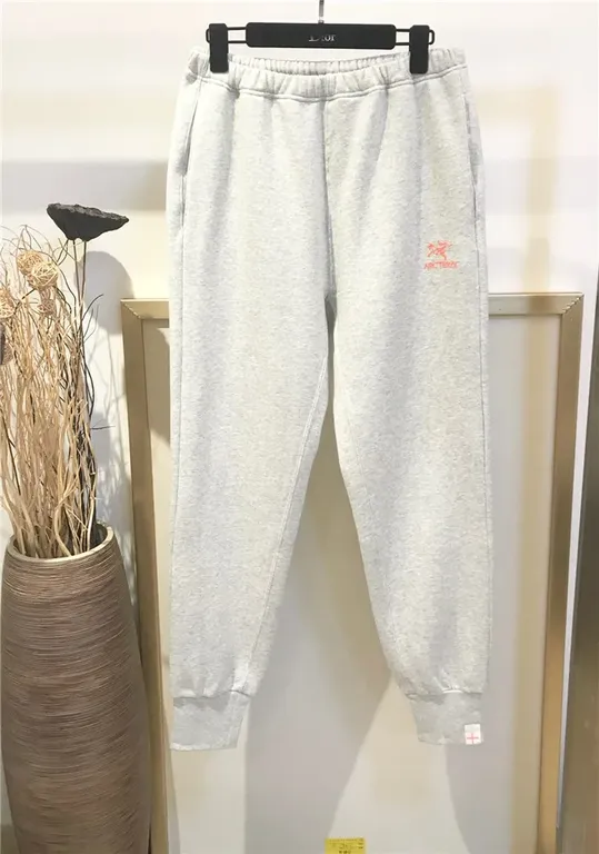 Best Replica Arcteryx Pants - Colareps