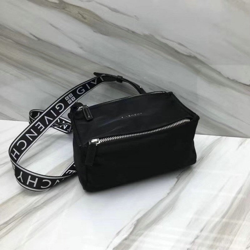 Best Replica Givenchy Bag Dupe 20GV11177 - Colareps