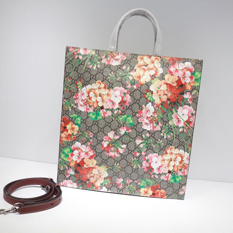 Best Replica New Collection Tote Bags 19GM0005 - Colareps