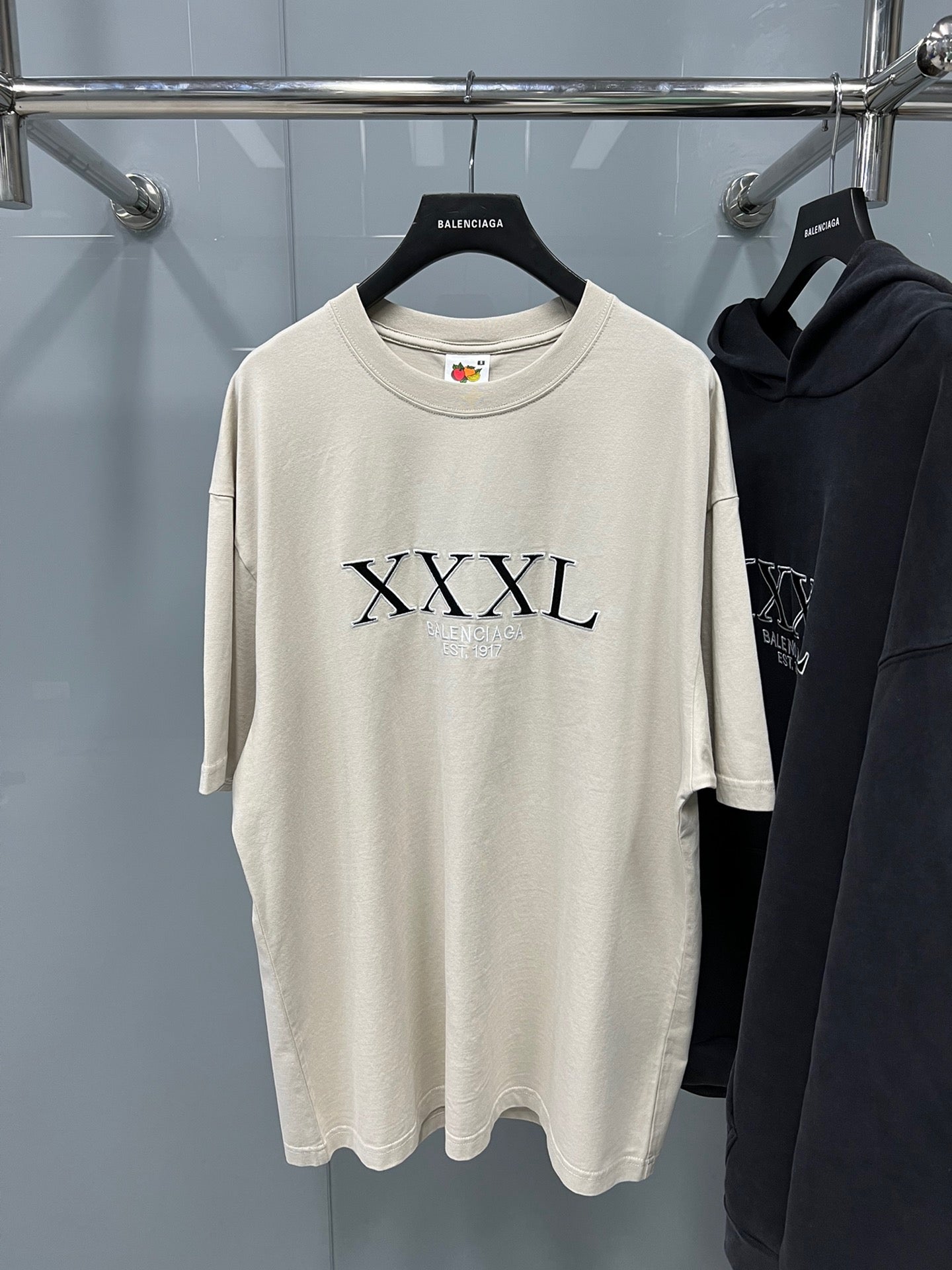 Best Replica Balenciaga T-shirt - Colareps