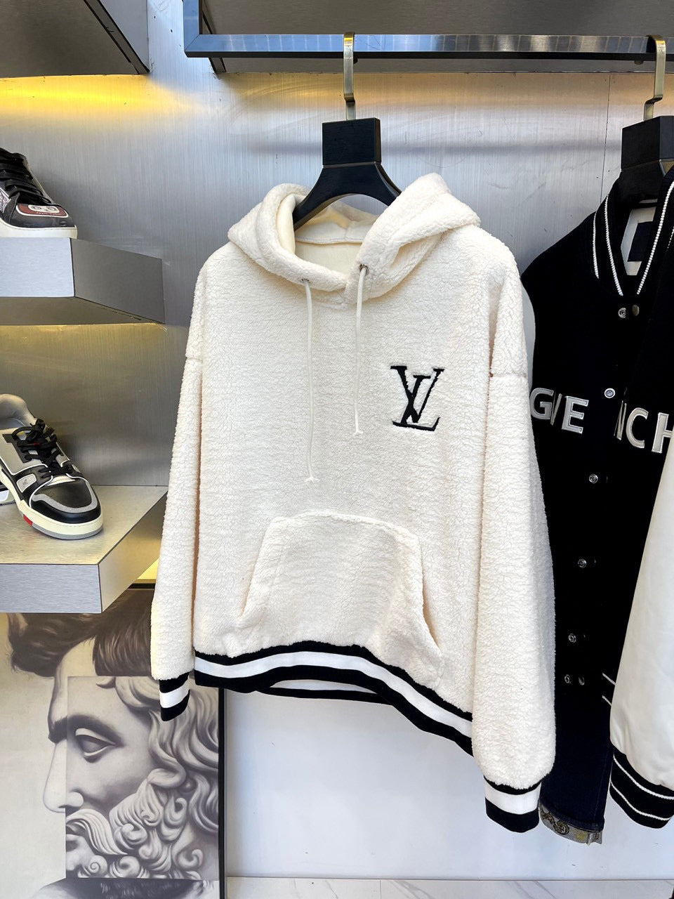 Best Replica Louis Vuitton Hoodie - Colareps