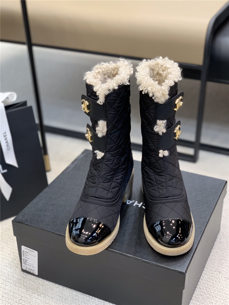 Best Replica Chanel diamond down wool ankle boots - Colareps