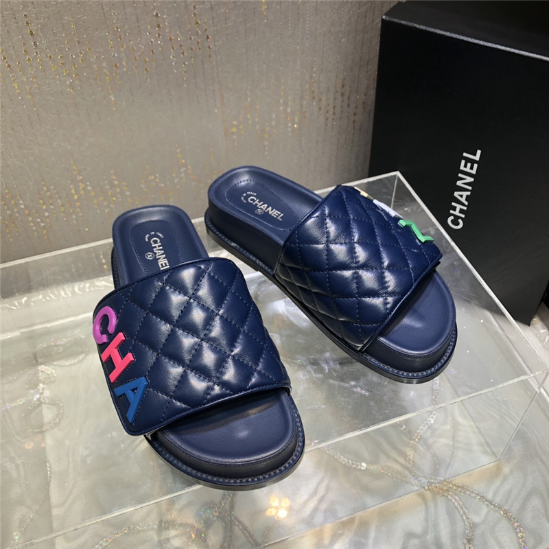 Best Replica chanel embroidery thick bottom hook and loop slippers - Colareps
