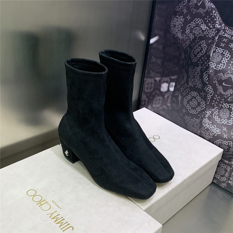 Best Replica jimmy choo logo block heel square toe ankle boots - Colareps