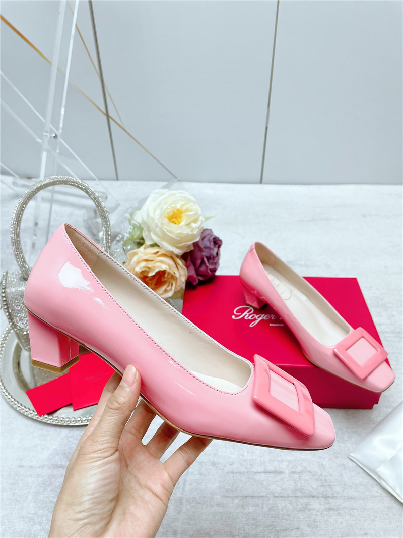 Best Replica Roger vivier new patent leather pumps - Colareps