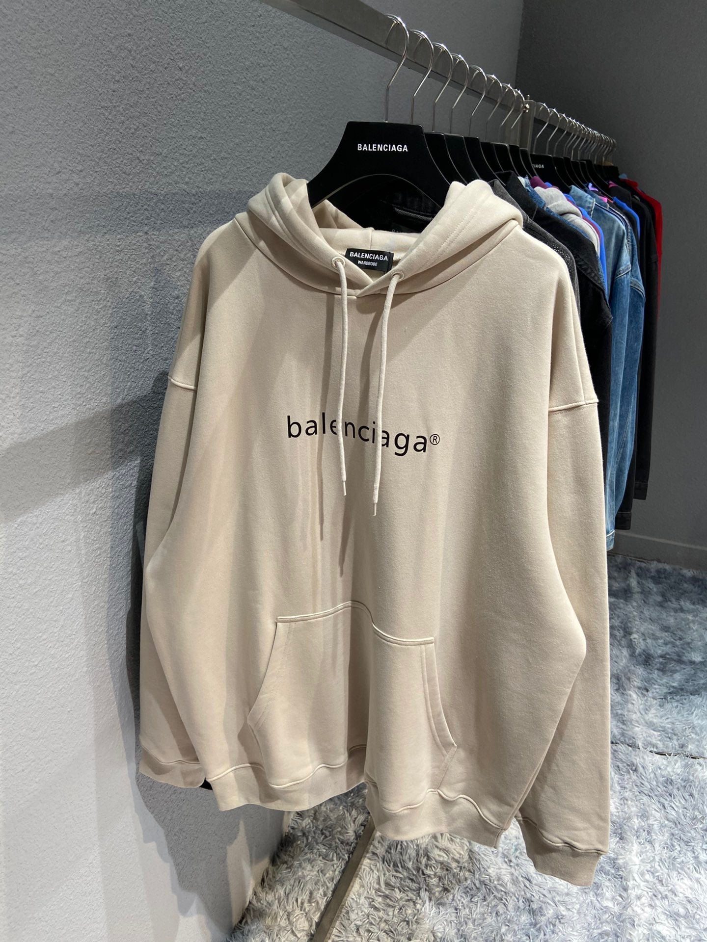 Best Replica Balenciaga Hoodie - Colareps