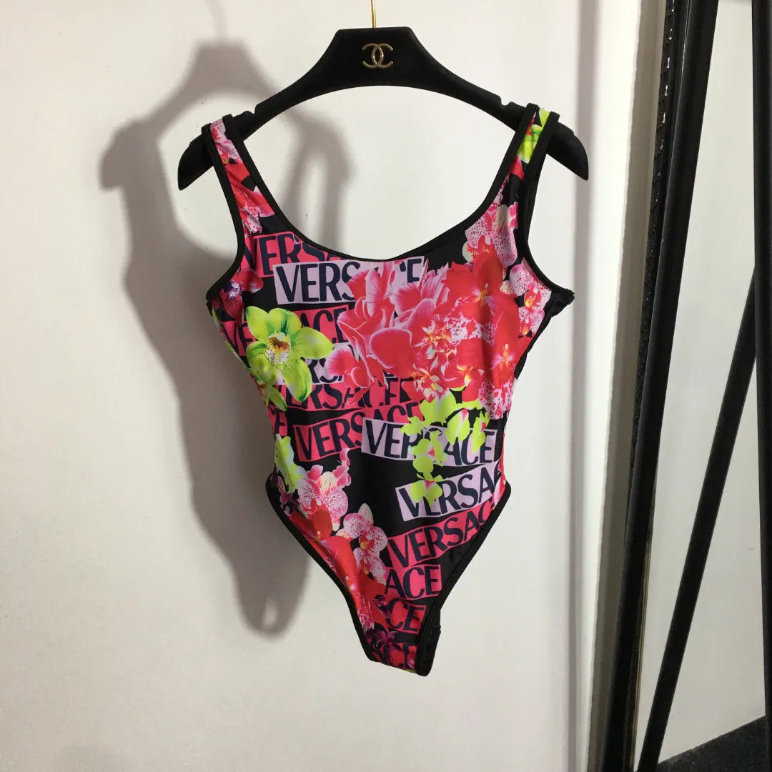Best Replica Versace Swimsuit - Colareps