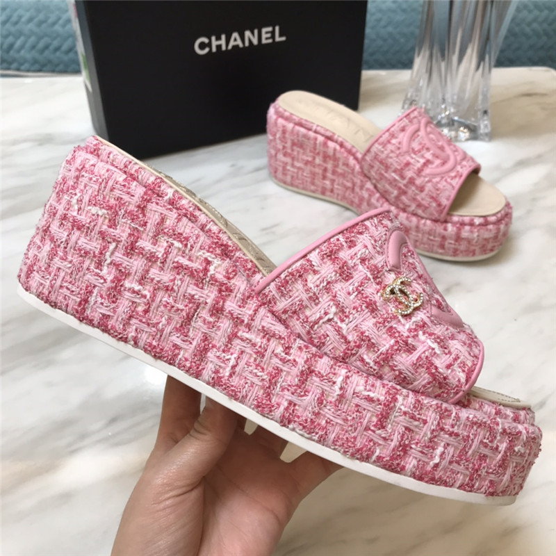 Best Replica Chanel new large double C lazy platform slippers - Colareps
