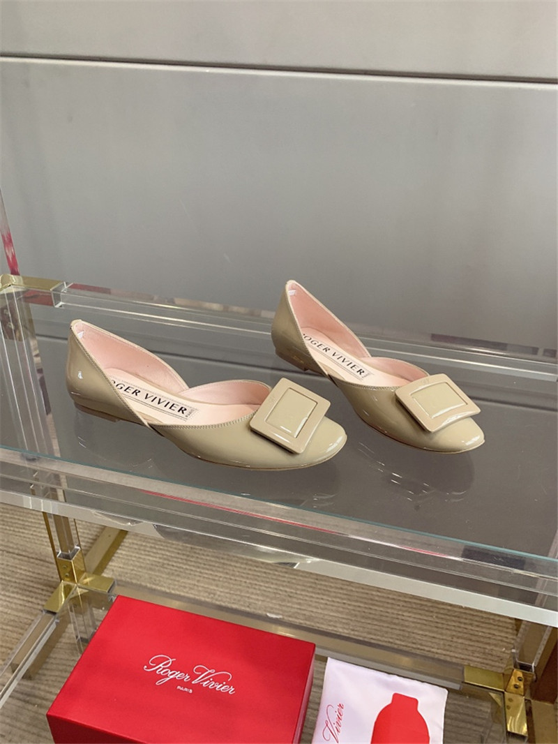 Best Replica Roger vivier new hollow square buckle flat bottom - Colareps
