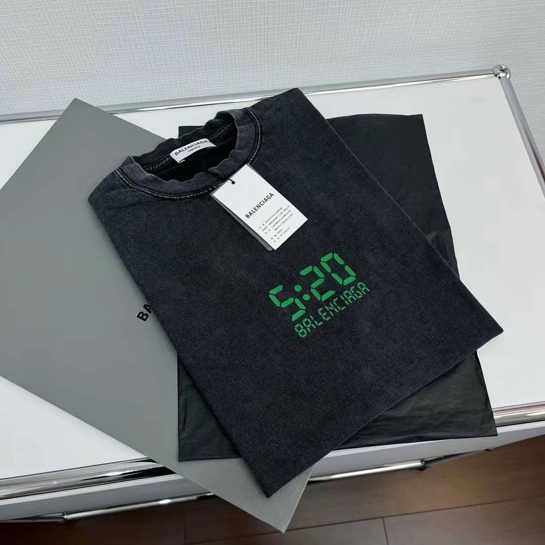 Best Replica Balenciaga T-shirt - Colareps