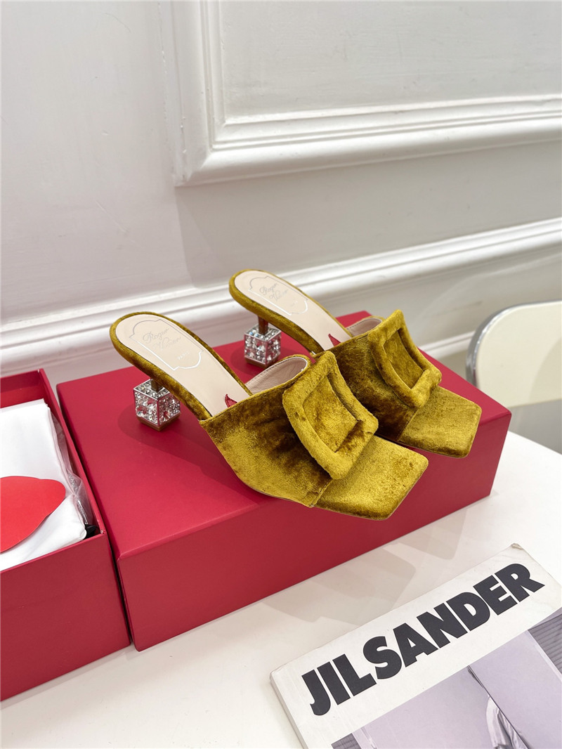 Best Replica roger vivier classic generous buckle slippers - Colareps