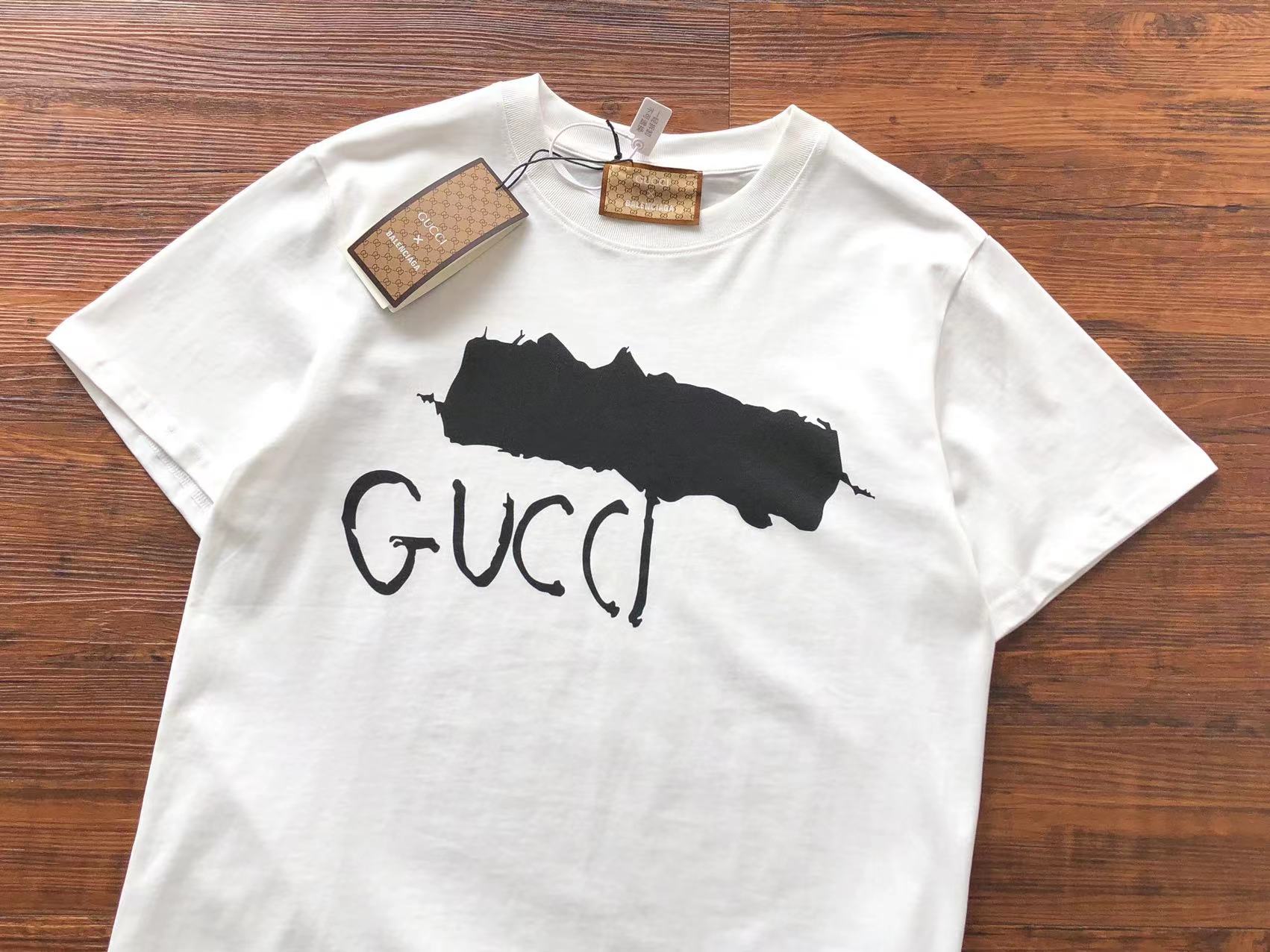 Best Replica Gucci x Balenciaga T-shirt - Colareps