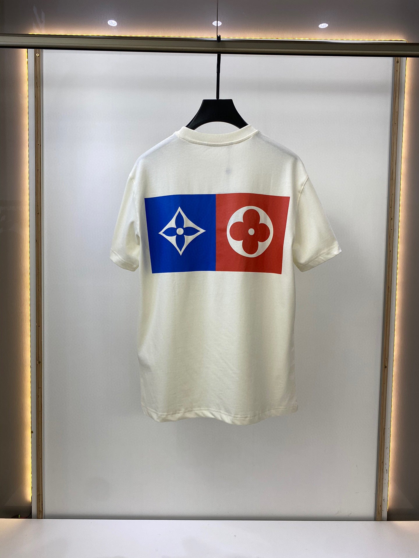 Best Replica Louis Vuitton T-shirt - Colareps