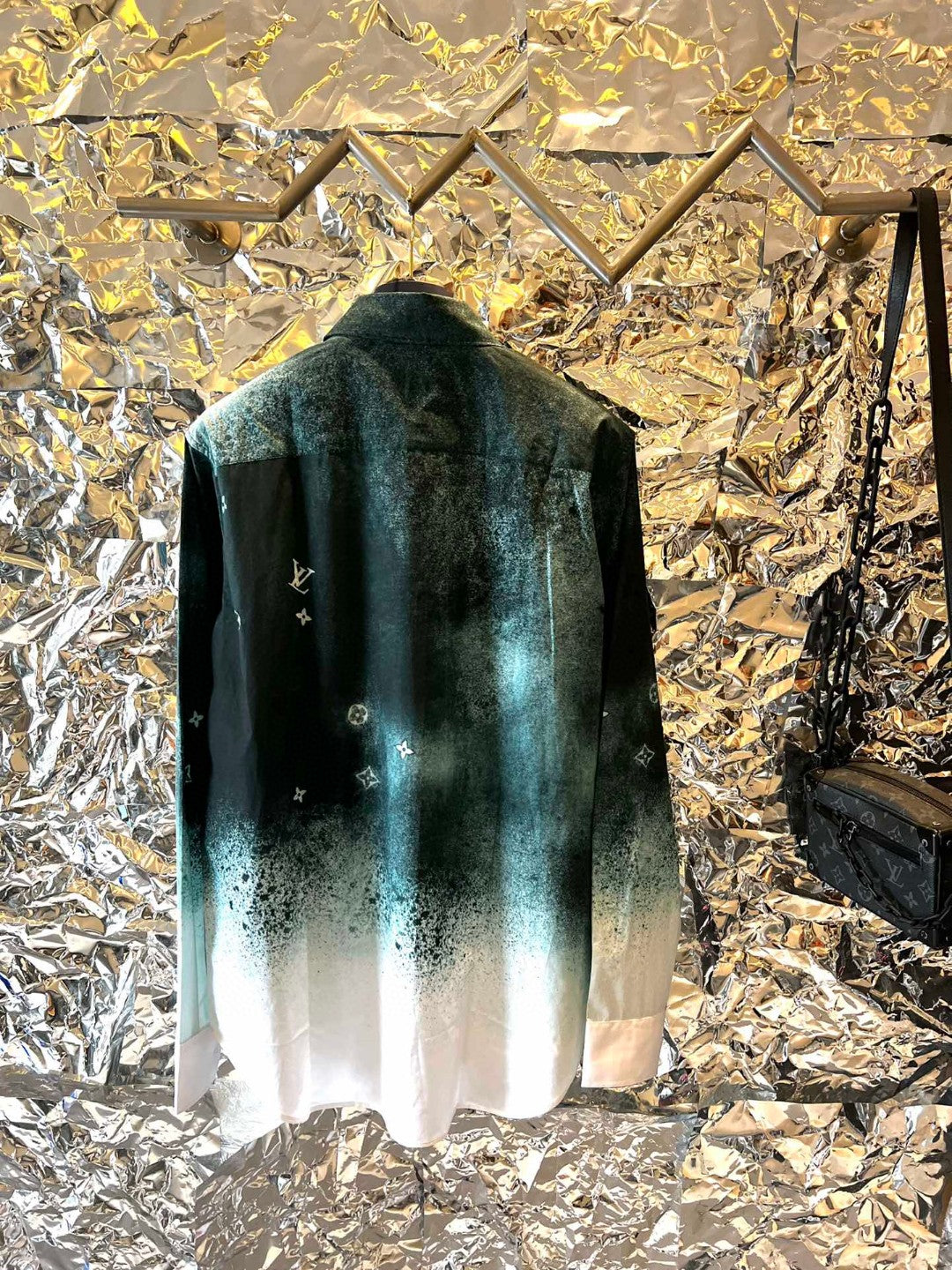 Best Replica Louis Vuitton Long Sleeve Shirt - Colareps