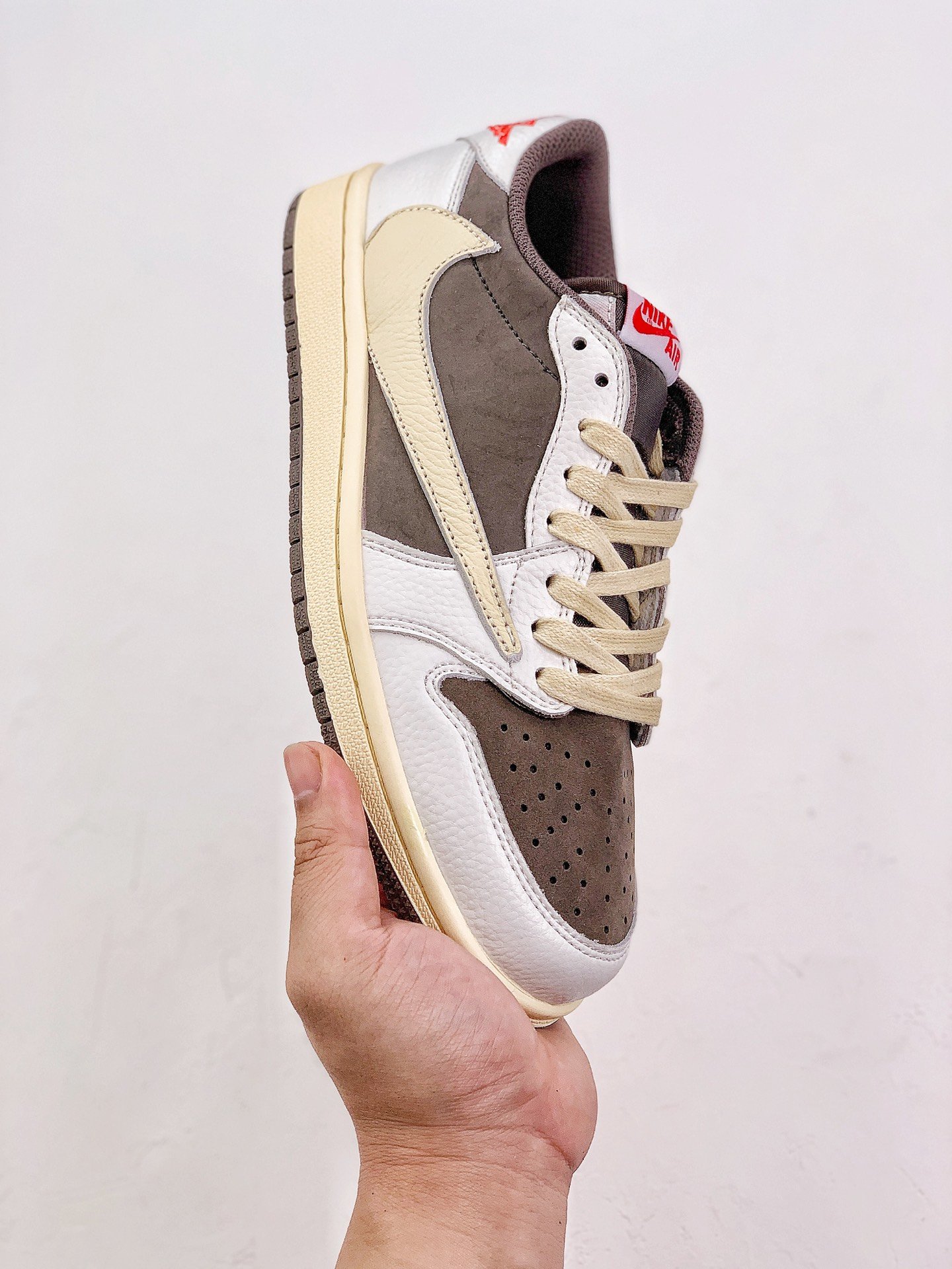 Best Replica Travis Scott Reverse Mocha AJ1 Low Extended size - Colareps