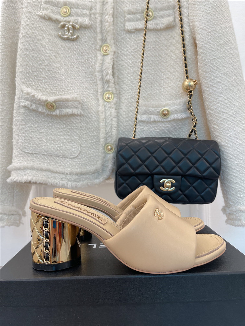 Best Replica chanel metal block heel CC logo bread slippers - Colareps