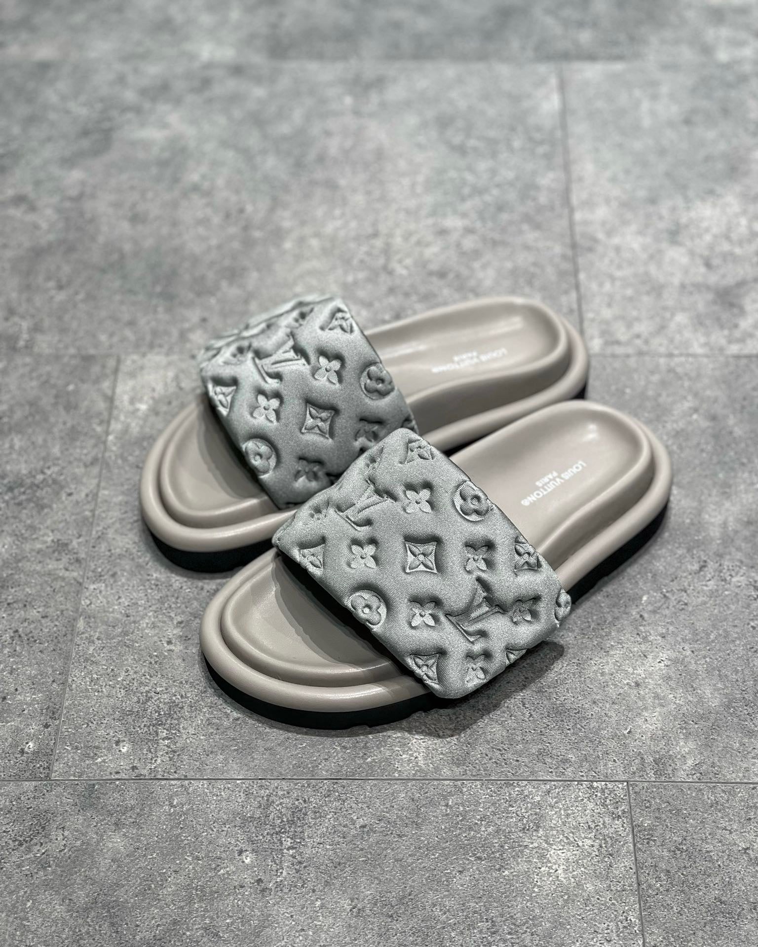 Best Replica Louis Vuitton Slippers - Colareps