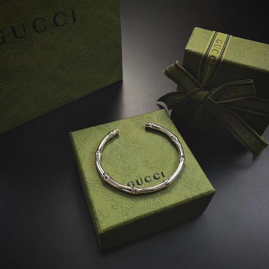 Best Replica Gucci Cuff Bracelet - Colareps