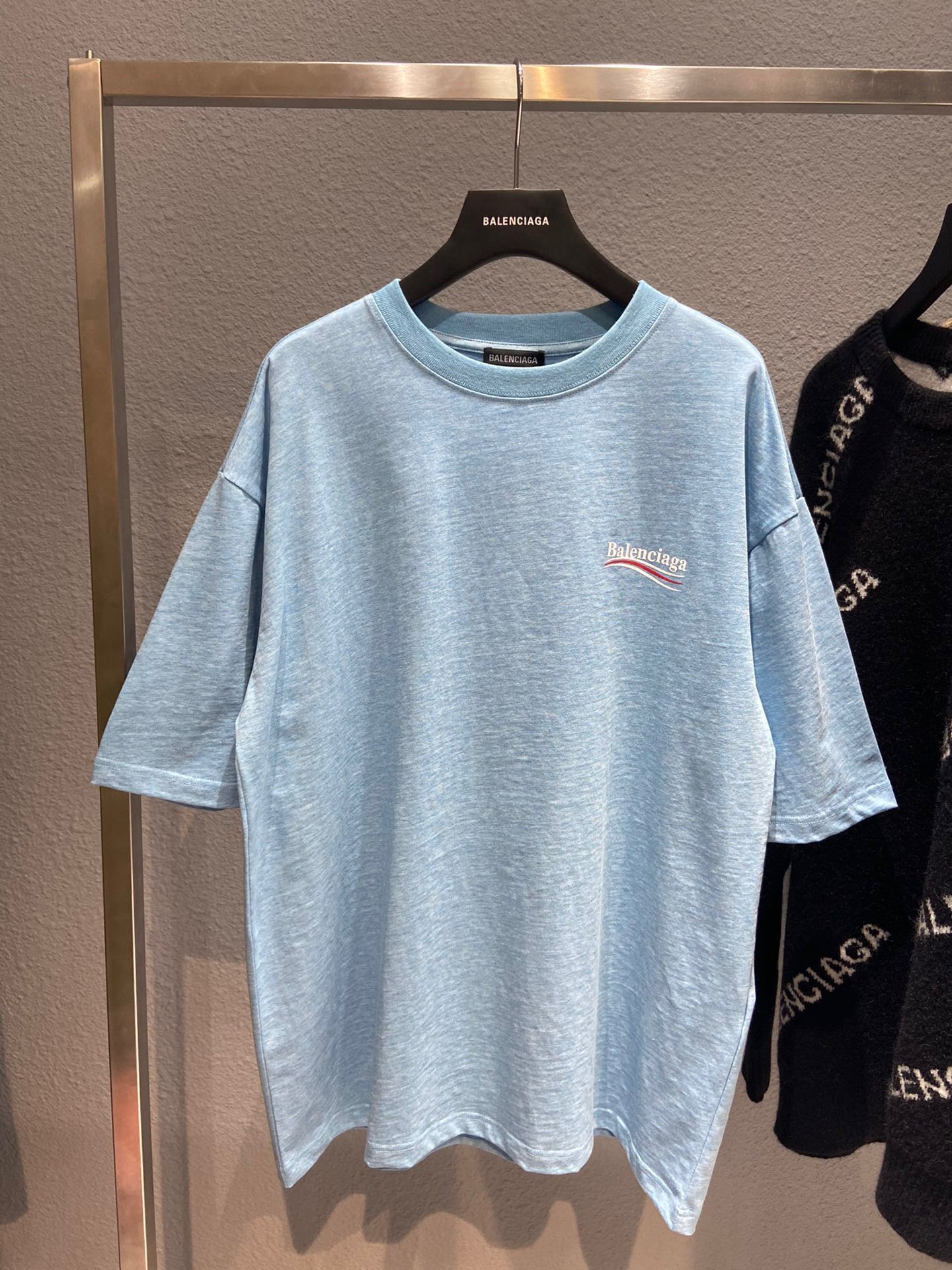 Best Replica Balenciaga T-shirt - Colareps