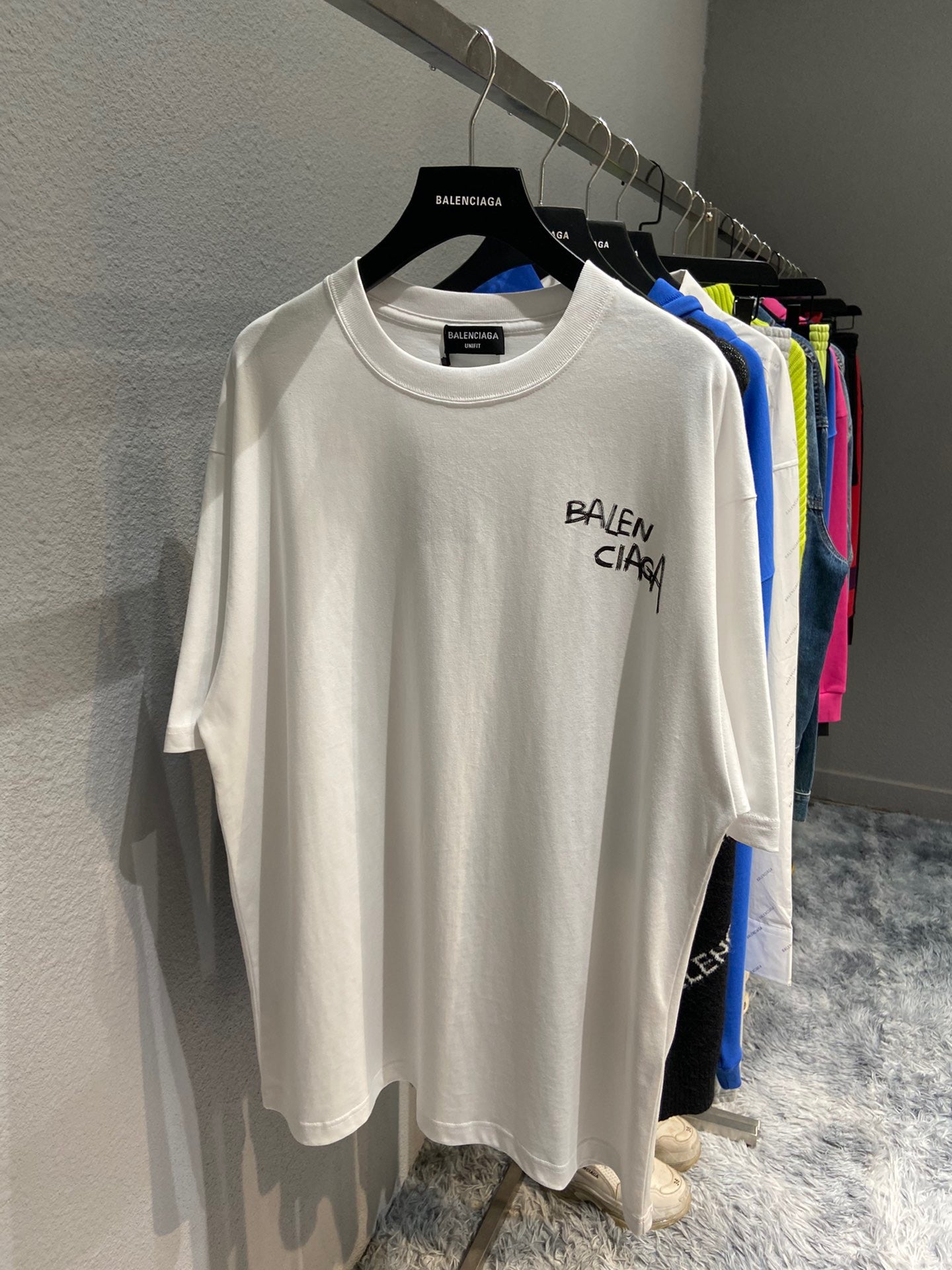Best Replica Balenciaga T-shirt - Colareps